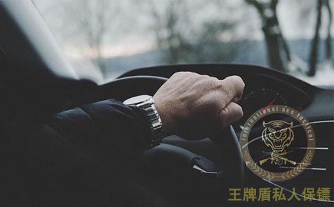 貴賓機(jī)場(chǎng)接送.jpg